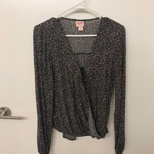 Long sleeve blouse